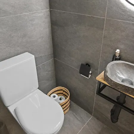 Magnifique Renove Avec Superbe Vue *